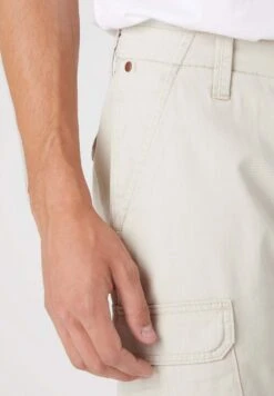 Wrangler Casey Jones- Pantalones Cargo - Peyote Beige -Wrangler a700e65af869498fad16425e70613d15