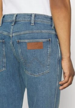 Wrangler River - Vaqueros Rectos - Octane -Wrangler a92b2fb9f6de40e0b27816464bc5c9a6