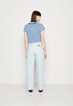 Wrangler Mom - Vaqueros Boyfriend - Sun Drenched -Wrangler aaa96c8e226b4a51898f30c64c7e7de4