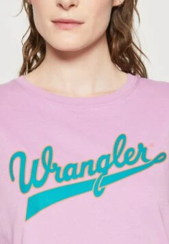 Wrangler Regular Tee - Camiseta Estampada - Smokey Grape -Wrangler ac98410cab054d4a8dc9b35316e82c49