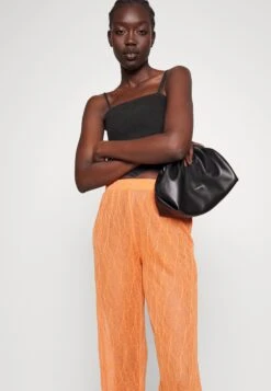 Wrangler Bandana - Top - Blackopedia -Wrangler aeb0ce6d1ed44a779170493635817d70