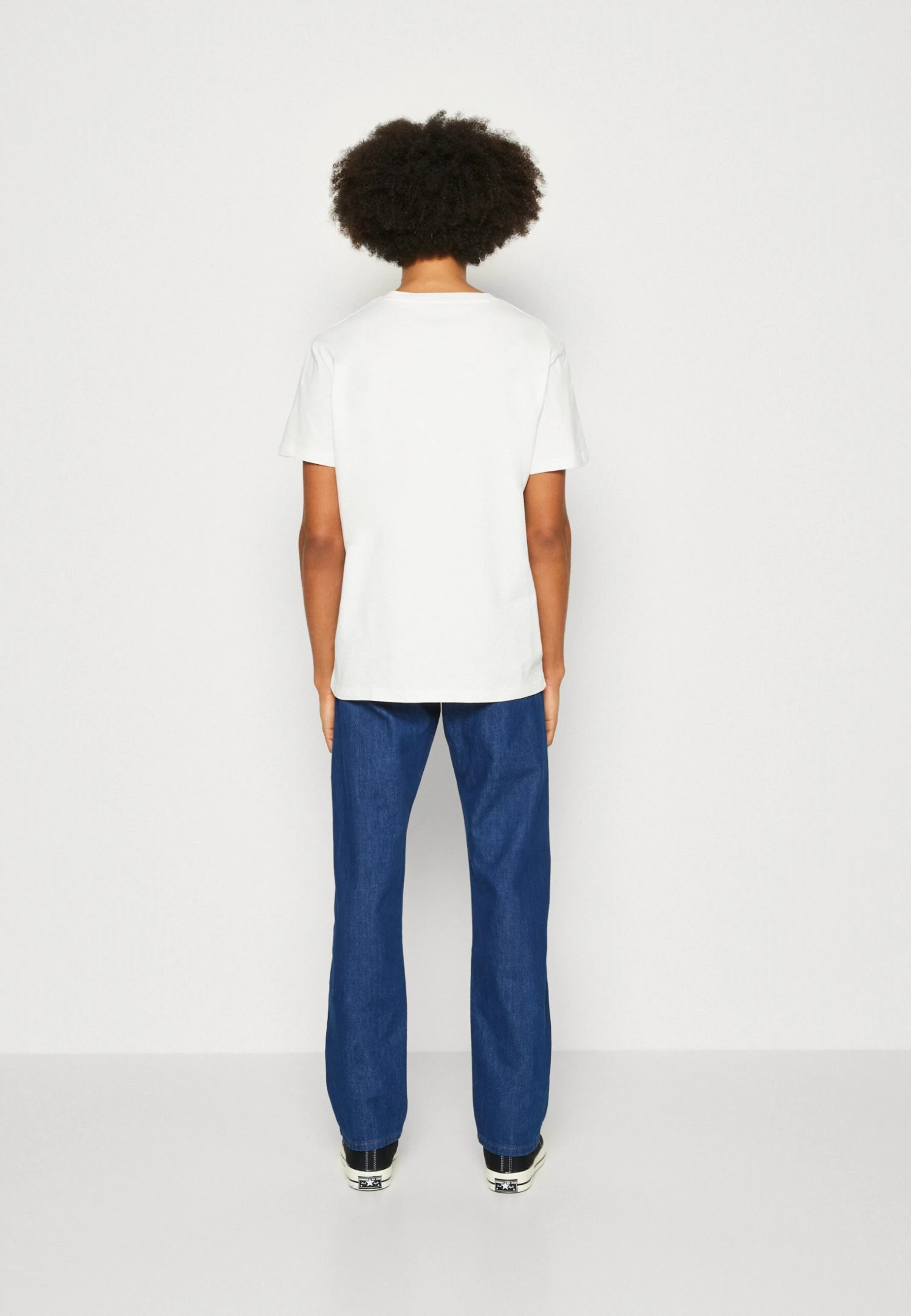 Wrangler Logo Tee - Camiseta Básica - White 5 Wrangler Logo Tee - Camiseta Básica - White - Imagen 3