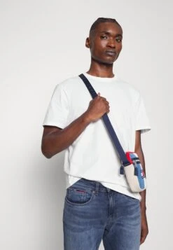 Wrangler 2 Pack - Camiseta Básica - Dusty/Olive -Wrangler c04da84eb8674c2396e19cccf1779178