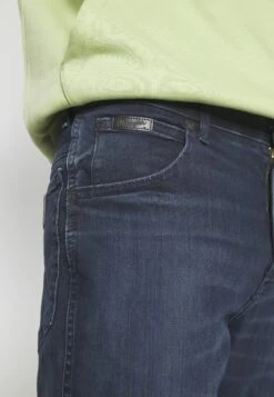 Wrangler Texas - Vaqueros Rectos - Arm Strong -Wrangler ca08209524b74fb0bd7a0e9617384a9f