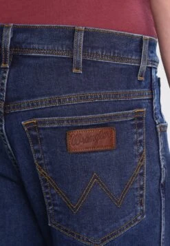 Wrangler Texas Stretch - Vaqueros Rectos - Darkstone -Wrangler cbc3d42f6e64494880b2bc4b0b5922f4