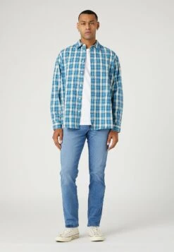 Wrangler -Wrangler cf7b677ce60c4f81aad2457a878ed1a4