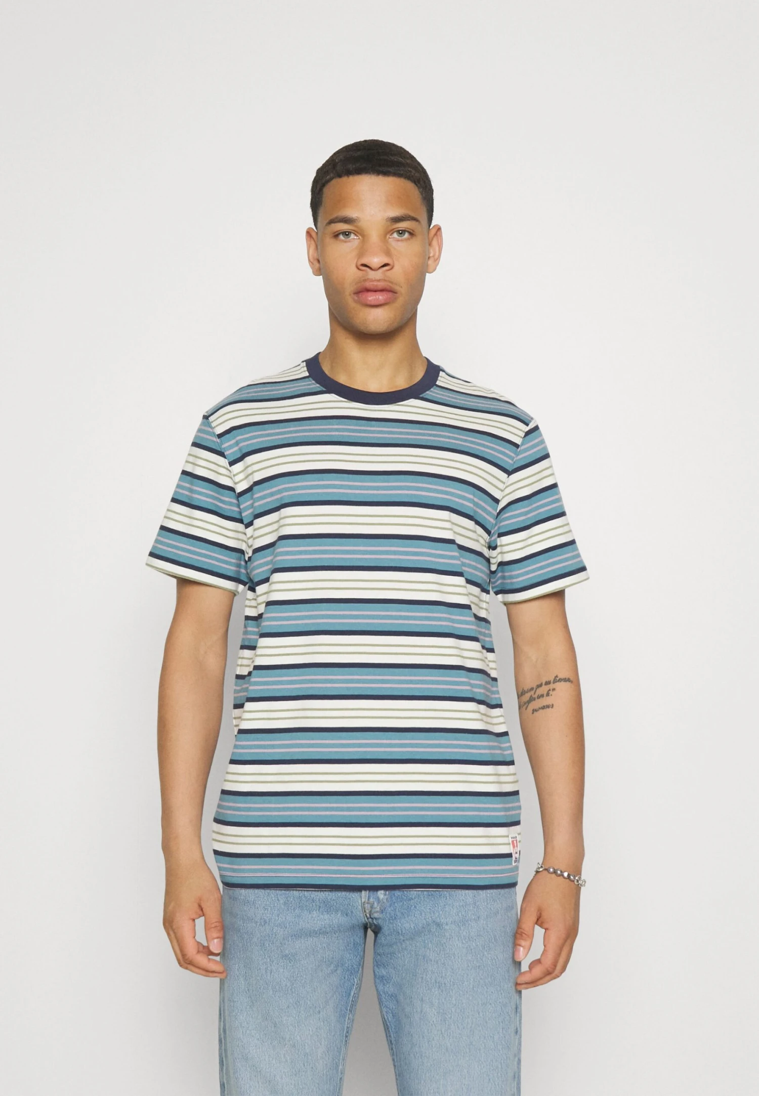 Wrangler Stripe Tee - Camiseta Estampada - Pearl Blue 3 Wrangler Stripe Tee - Camiseta Estampada - Pearl Blue