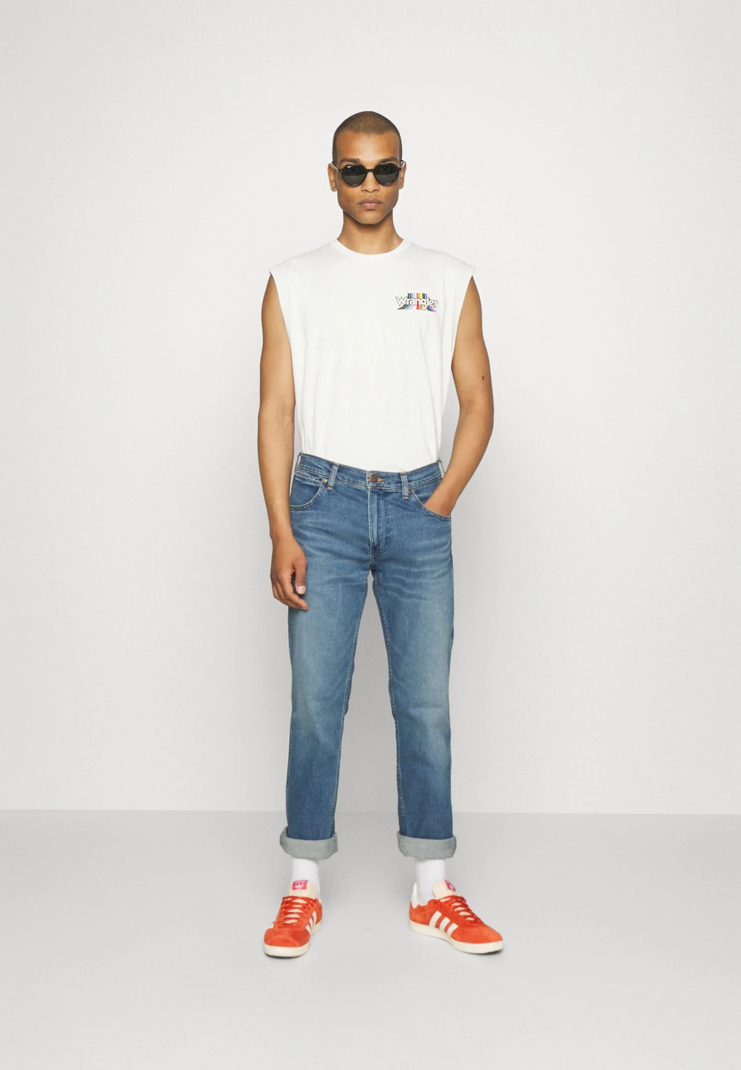 Wrangler Greensboro - Vaqueros Rectos - Shaker 4 Wrangler Greensboro - Vaqueros Rectos - Shaker - Imagen 2