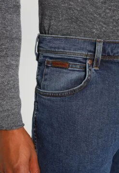 Wrangler Texas Stretch - Vaqueros Rectos - Stonewash -Wrangler e050e88d9ed44e5f91a6995be81602f5
