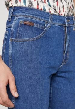 Wrangler Texas - Vaqueros Rectos - Best Rocks 11 Wrangler Texas - Vaqueros Rectos - Best Rocks -Wrangler e0c6b6247e914157aebe539dea83f14a