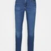 Wrangler High Rise Skinny - Vaqueros Pitillo - Camellia 1 Wrangler High Rise Skinny - Vaqueros Pitillo - Camellia -Wrangler e167bc4a17e5437e8038479b85ba726f