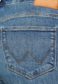 Wrangler Vaqueros Bootcut - Girlband 11 Wrangler Vaqueros Bootcut - Girlband -Wrangler e719b933c42d497683c5c25b5ee50b6d