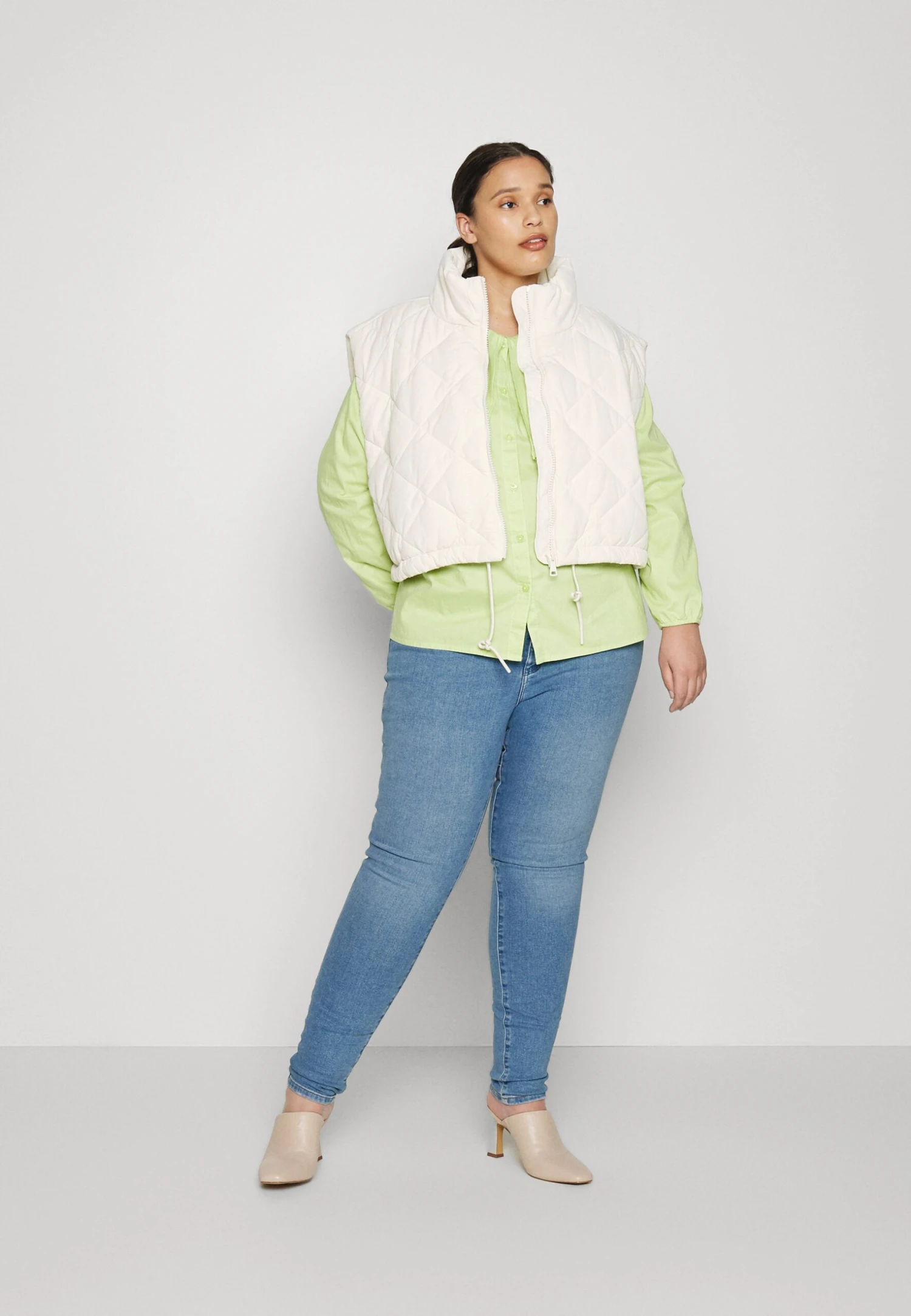 Wrangler High - Vaqueros Pitillo - River 4 Wrangler High - Vaqueros Pitillo - River - Imagen 2