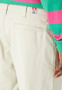 Wrangler Casey Jones- Pantalones Chinos - Peyote Beige -Wrangler e953aa38d6674afca3b7a0d0852da9ae