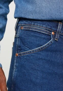 Wrangler Vaqueros Rectos - Blue Denim -Wrangler ea315817aa0c459abf008ade8d396813