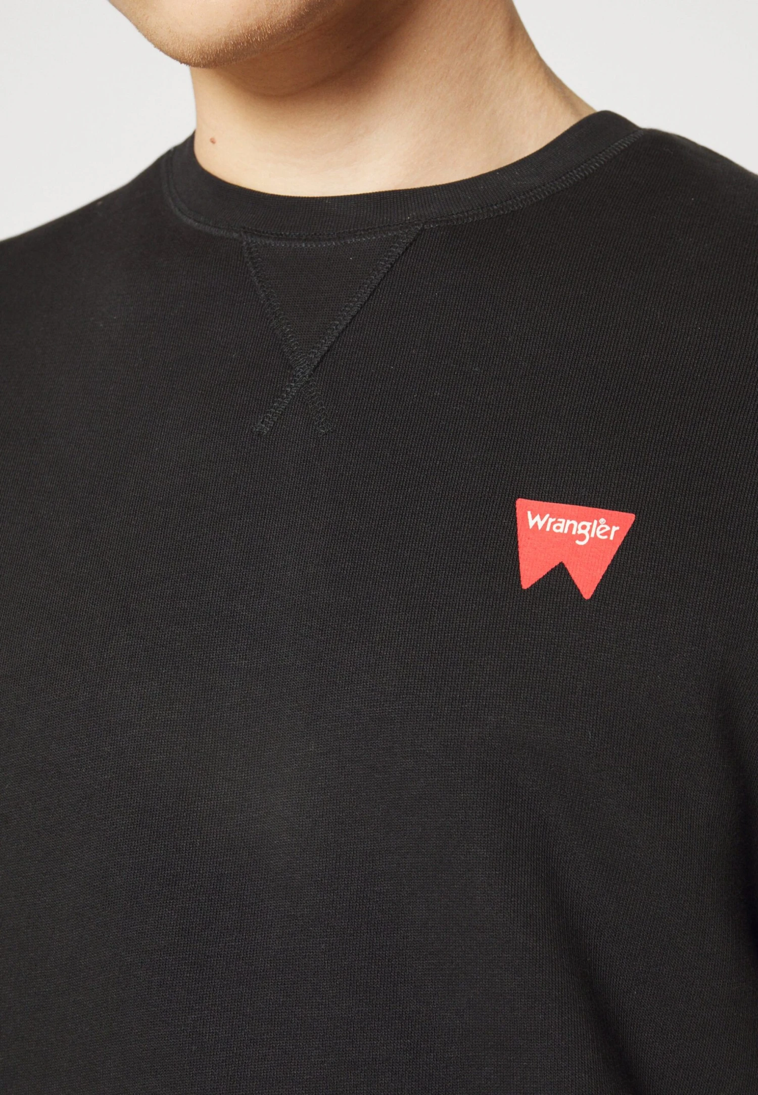 Wrangler Sign Off Crew - Sudadera - Black 8 Wrangler Sign Off Crew - Sudadera - Black - Imagen 7