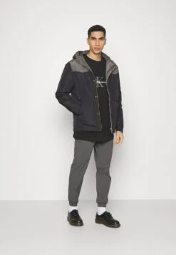 Wrangler Puffer Jacket - Chaqueta De Invierno - Black 9 Wrangler Puffer Jacket - Chaqueta De Invierno - Black -Wrangler f77933ef6b654b2ba027a761fd6ba20d