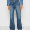 Wrangler Fox - Vaqueros Bootcut - Dark Indigo -Wrangler f9513b98c3cd4393a2958924f71a0d84