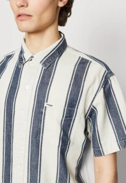 Wrangler Shirt - Camisa - Light Indigo -Wrangler fa79f86378ca4b849445f58349ed9bdd