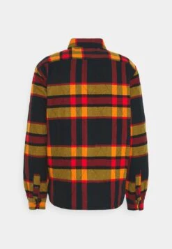 Wrangler Ls Padded Overshirt - Chaqueta Fina - Flame Red 6 Wrangler Ls Padded Overshirt - Chaqueta Fina - Flame Red -Wrangler fd2526ad62bc4268a165107ea6f644ca