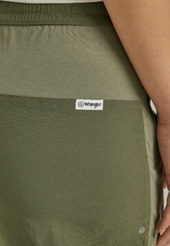 Wrangler Hike/Water- Shorts - Deep Depths 10 Wrangler Hike/Water- Shorts - Deep Depths -Wrangler fe7ab0724ed144daa6f8d6af54758961