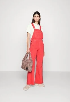 Wrangler Casey Jones Flare Overall - Peto - Poppy Red -Wrangler ff5f8898e6784fb0a1265dc889d9b216